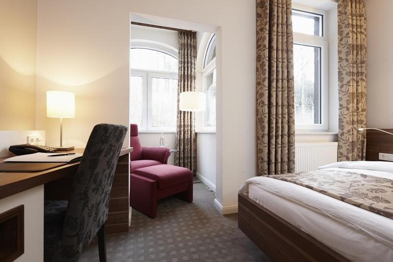 Bielefelder Berghotel Zum Stillen Frieden Kamer foto