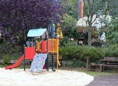Bielefelder Berghotel Zum Stillen Frieden Buitenkant foto